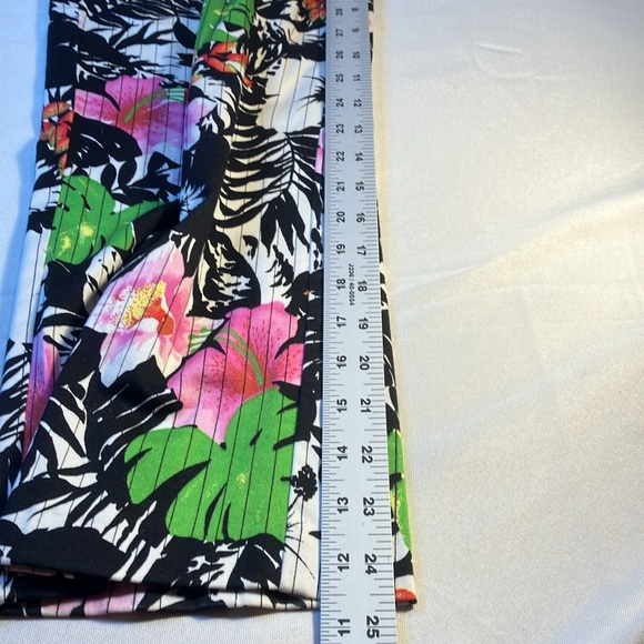 TRIBAL Stretch-Extensible Size 6 97% Cotton/3% Spandex - Picture 12 of 12